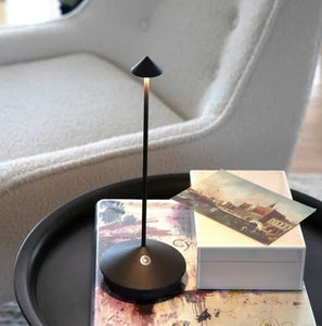 Pina Cordless Table Lamp / Black